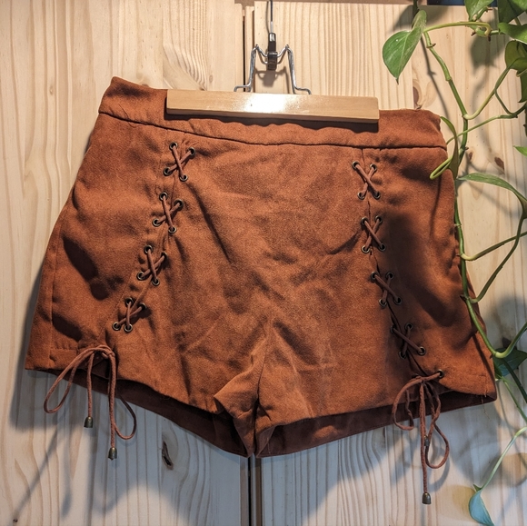 Moon River Pants - Lace-up faux suede shorts